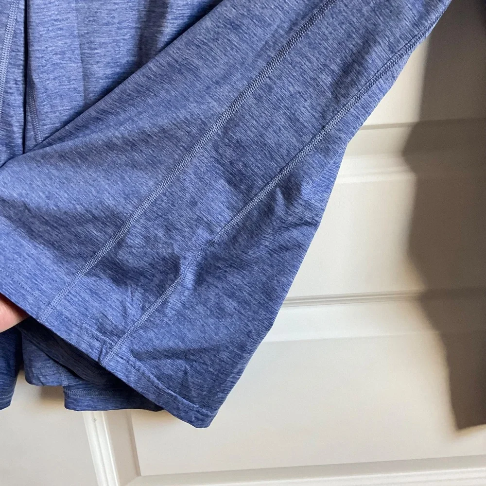 Nike Dri Fit Blue Long‎ Sleeve Tee - Size Small